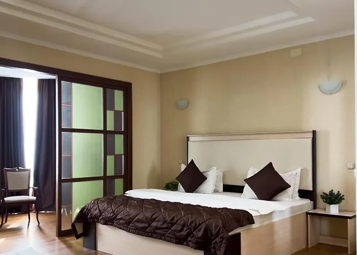 Apartment 5
