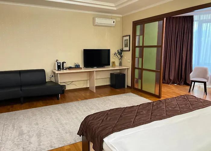 Apartment 5