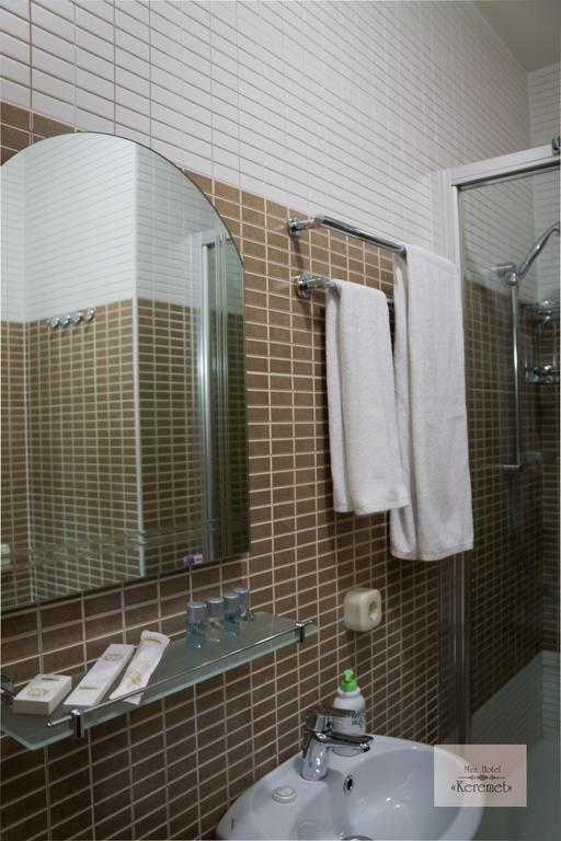 Apartment 5