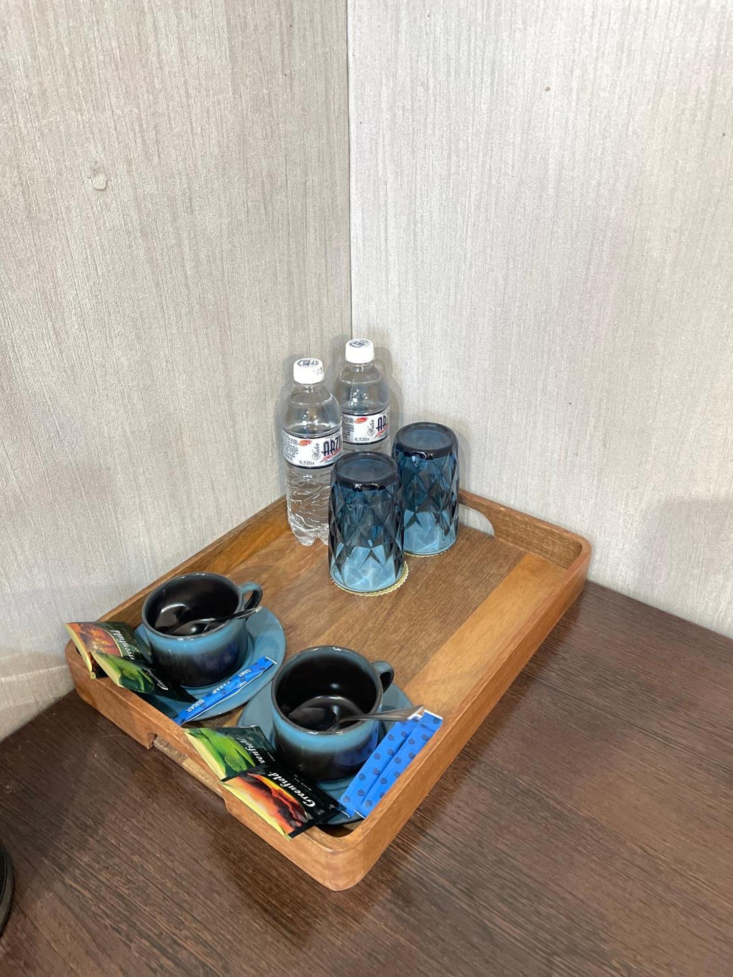 Apartment 5